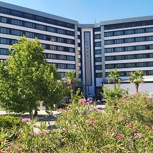4* Otel Buyuk Saruhan